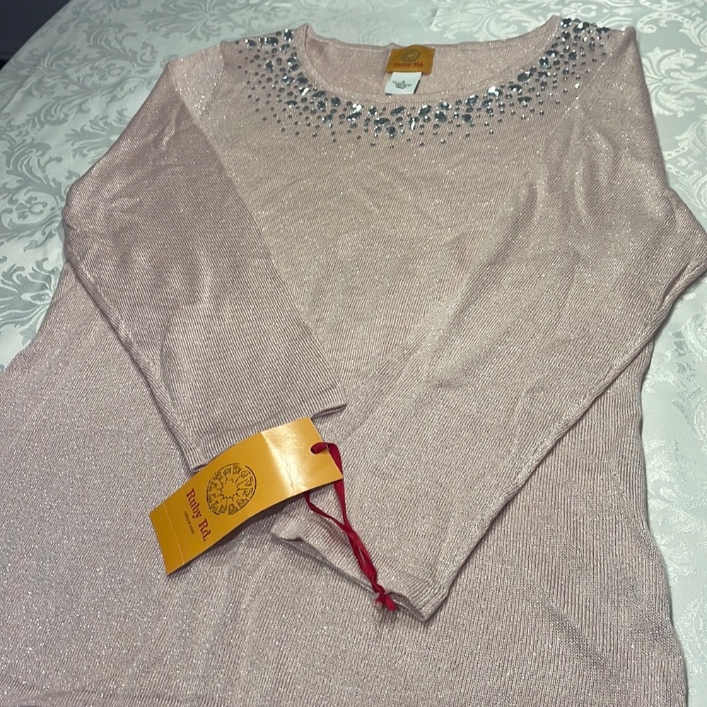Nwt medium sweater